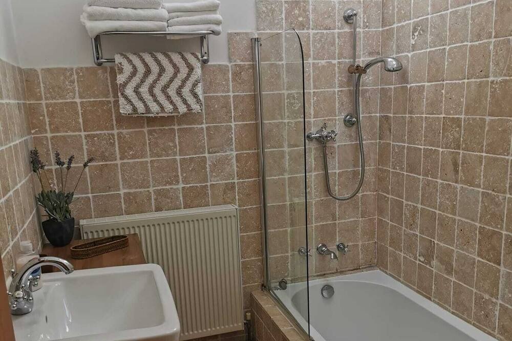 Photo of Bathroom in Kilham