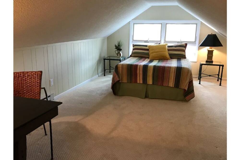 Photo of Bathroom in Beech Mountain