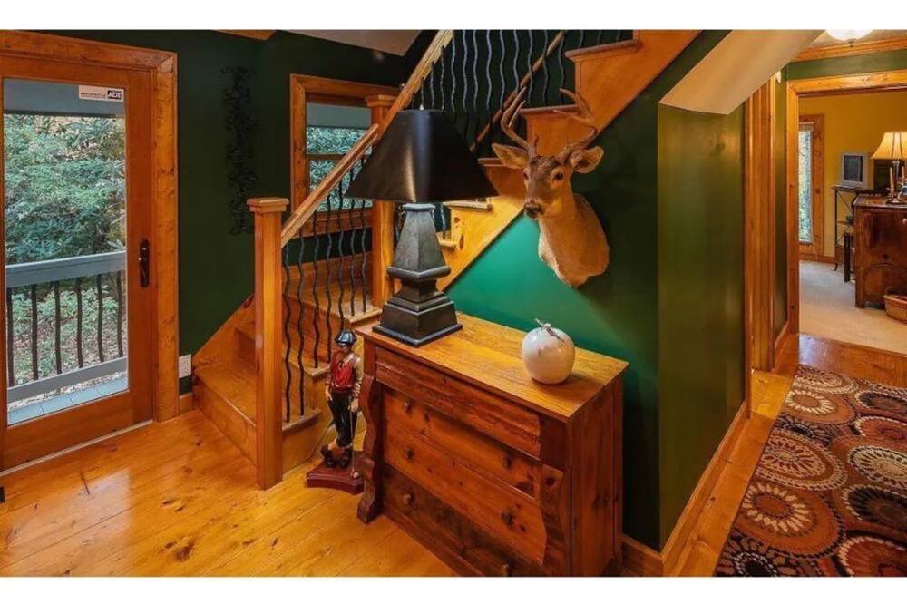 Photo of Bathroom in Beech Mountain