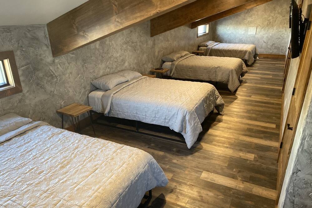Photo of Bedroom in Silver