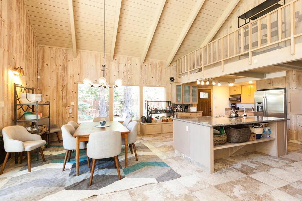 Photo of Bedroom in El Dorado County