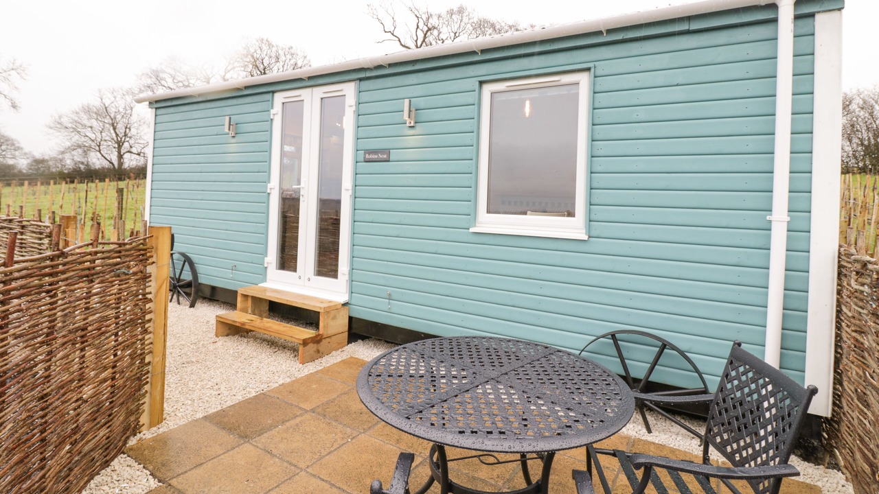 Photo of Patio Balcony in Napton-on-the-Hill
