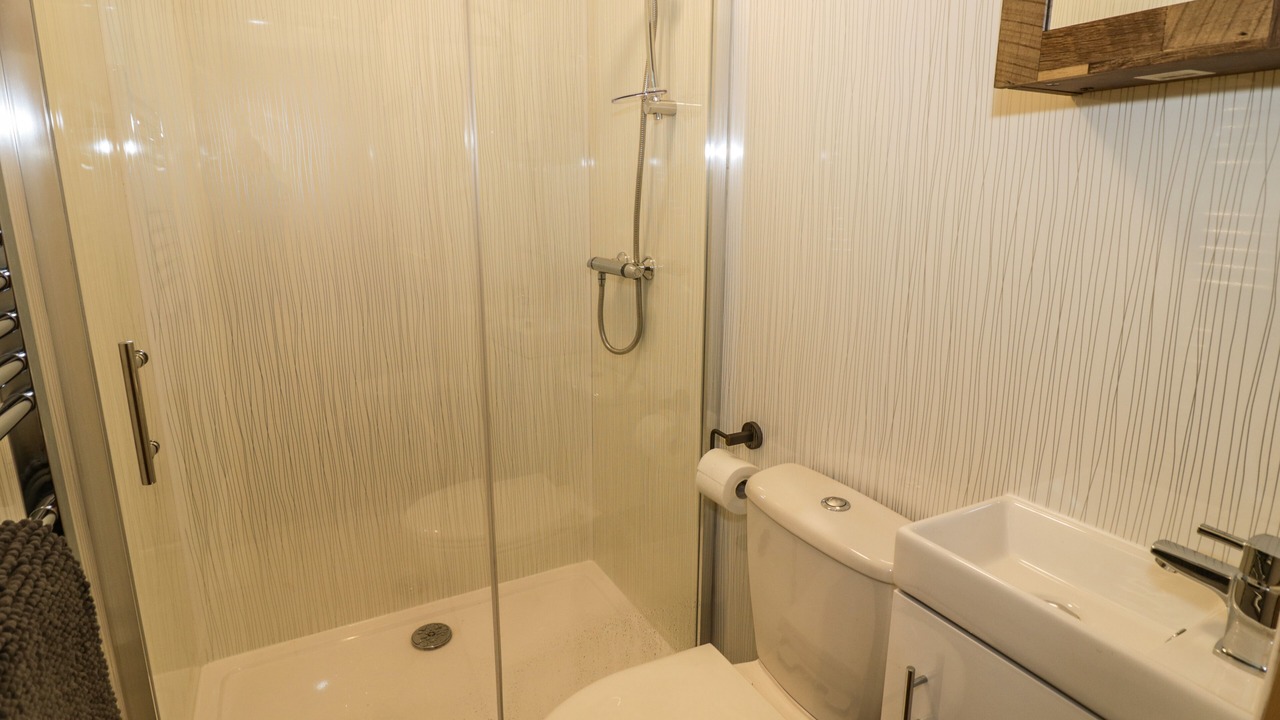 Photo of Bathroom in Napton-on-the-Hill