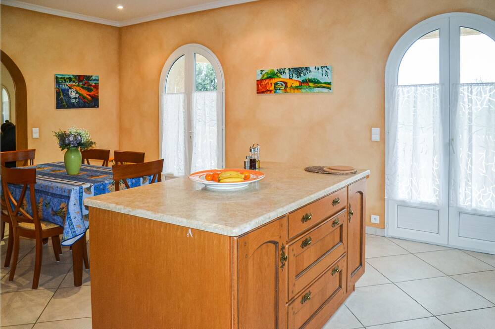 Photo of Kitchen in Capestang