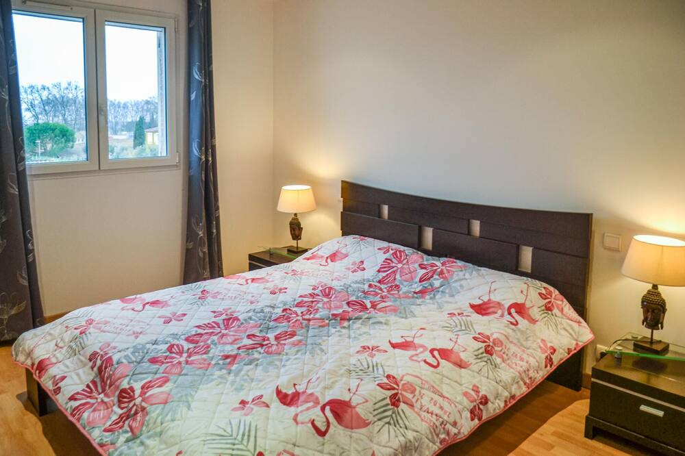 Photo of Bedroom in Capestang