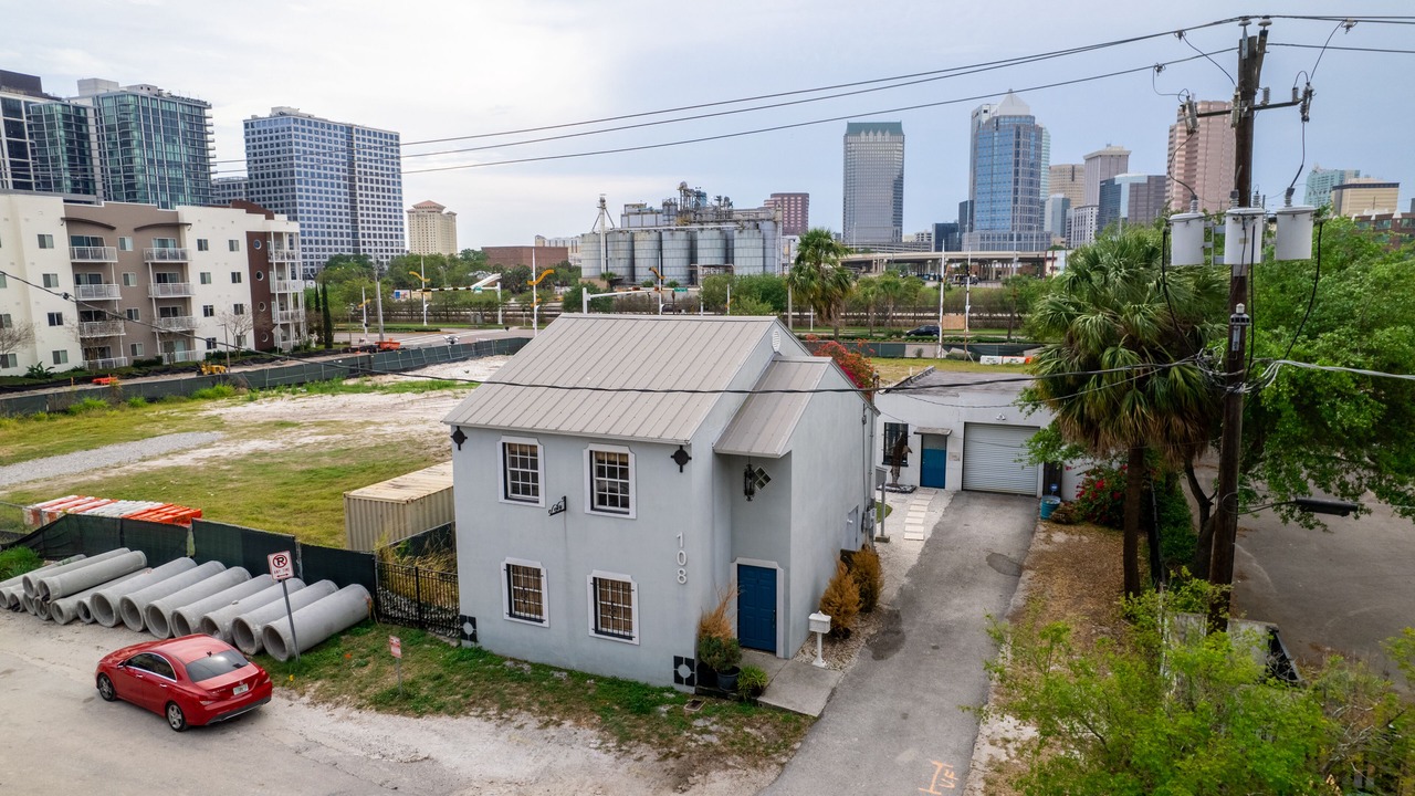 Photo of Outdoor in Channel District