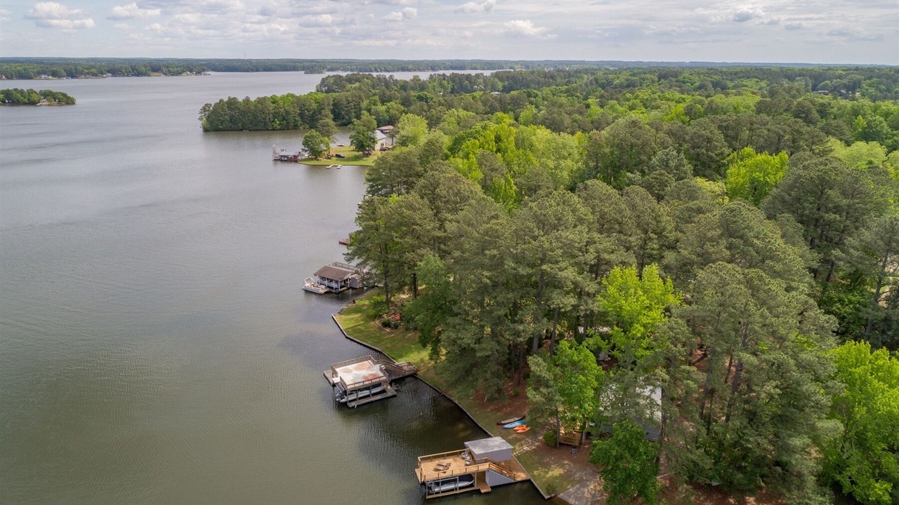 Photo of Others in Osprey Point