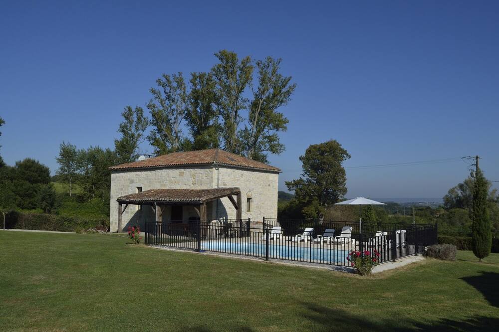 Photo of Outdoor in Montpezat