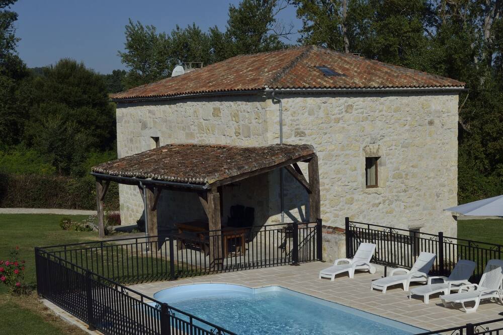 Photo of Outdoor in Montpezat