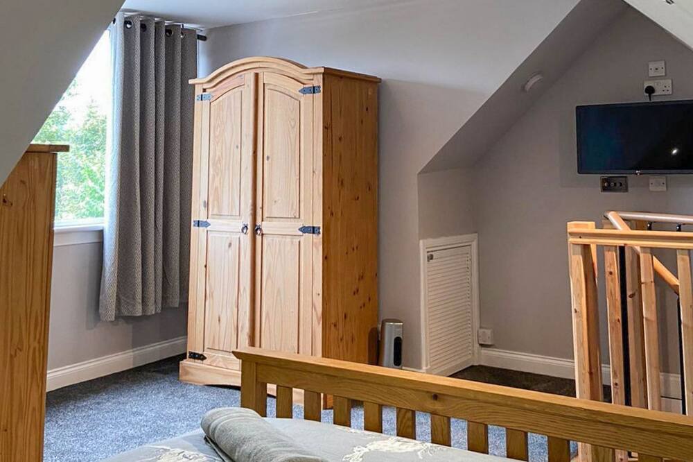 Photo of Bedroom in Straiton