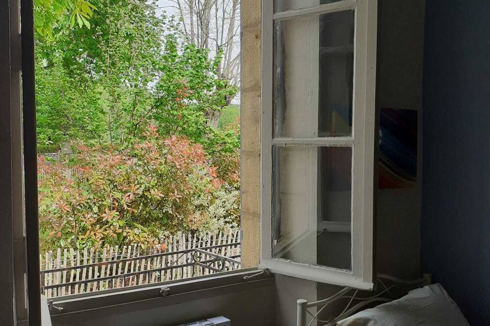 Photo of Bedroom in Loubejac