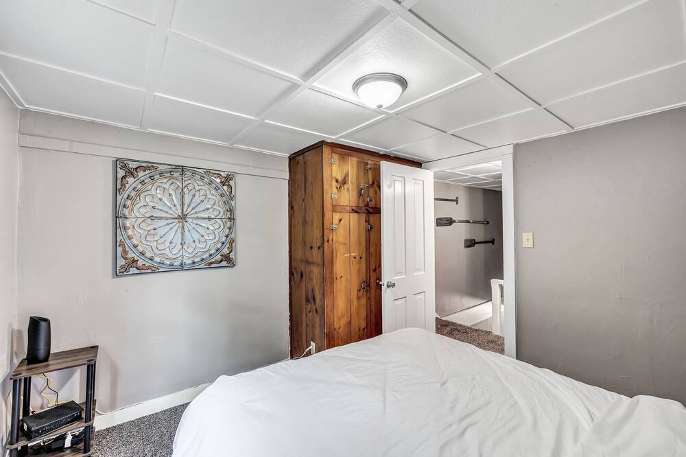Photo of Bedroom in Oconto