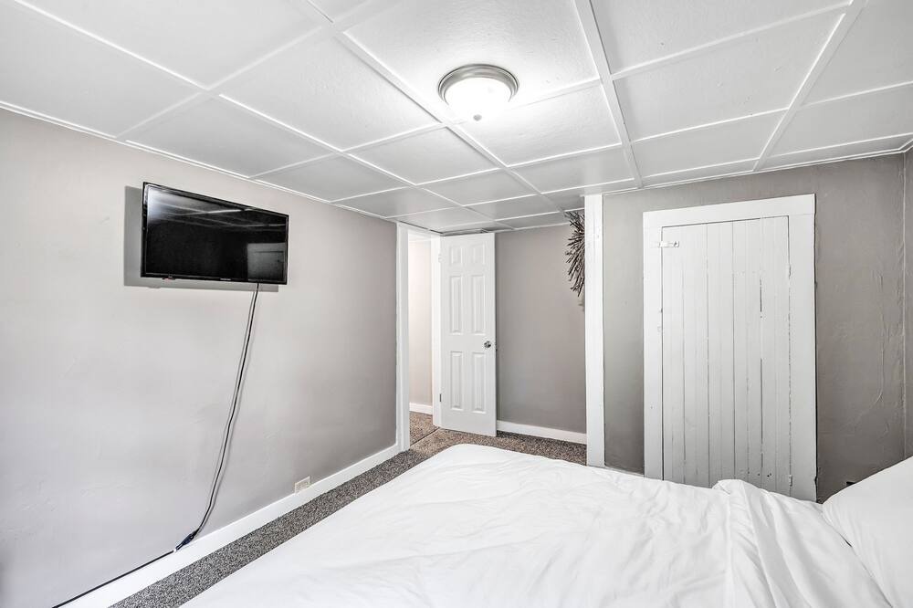 Photo of Bedroom in Oconto
