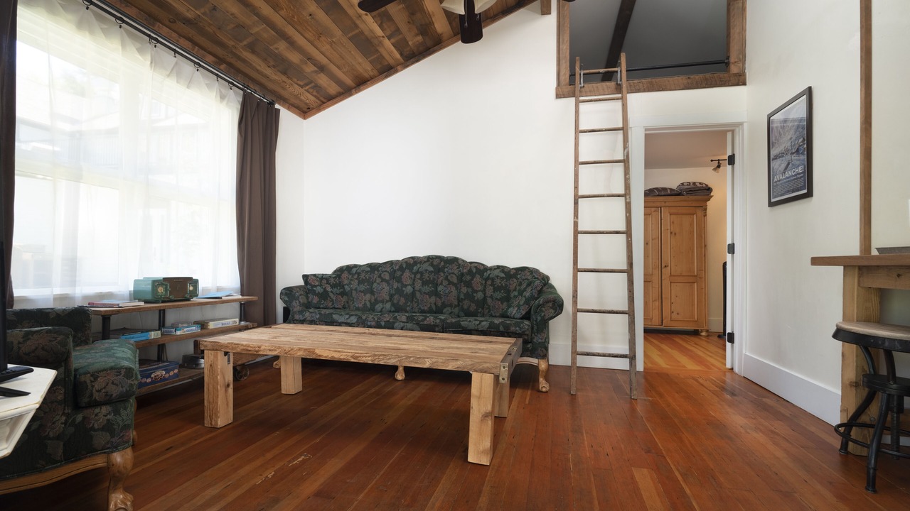 Photo of Others in Index