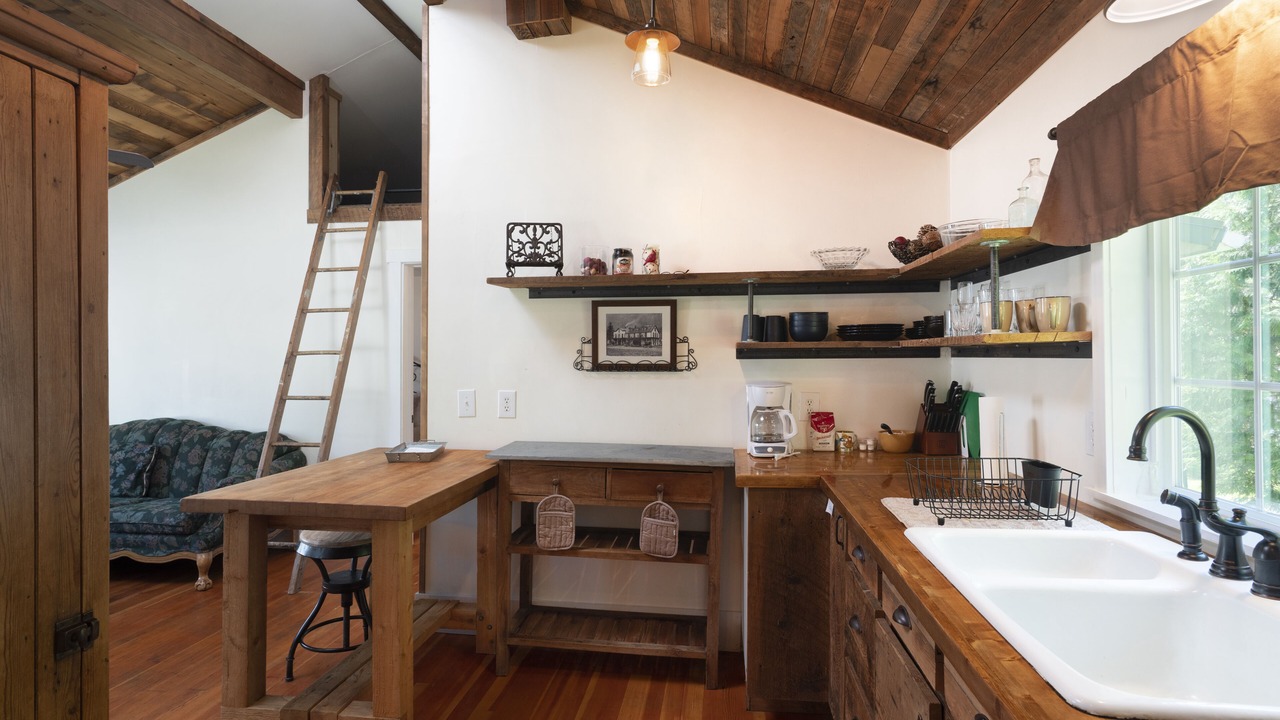 Photo of Others in Index