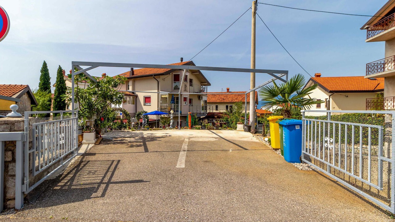 Photo of Outdoor in Bezjaki
