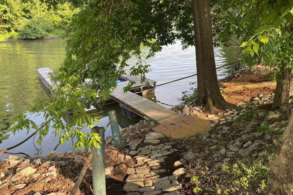 Photo of Others in Chapmansboro