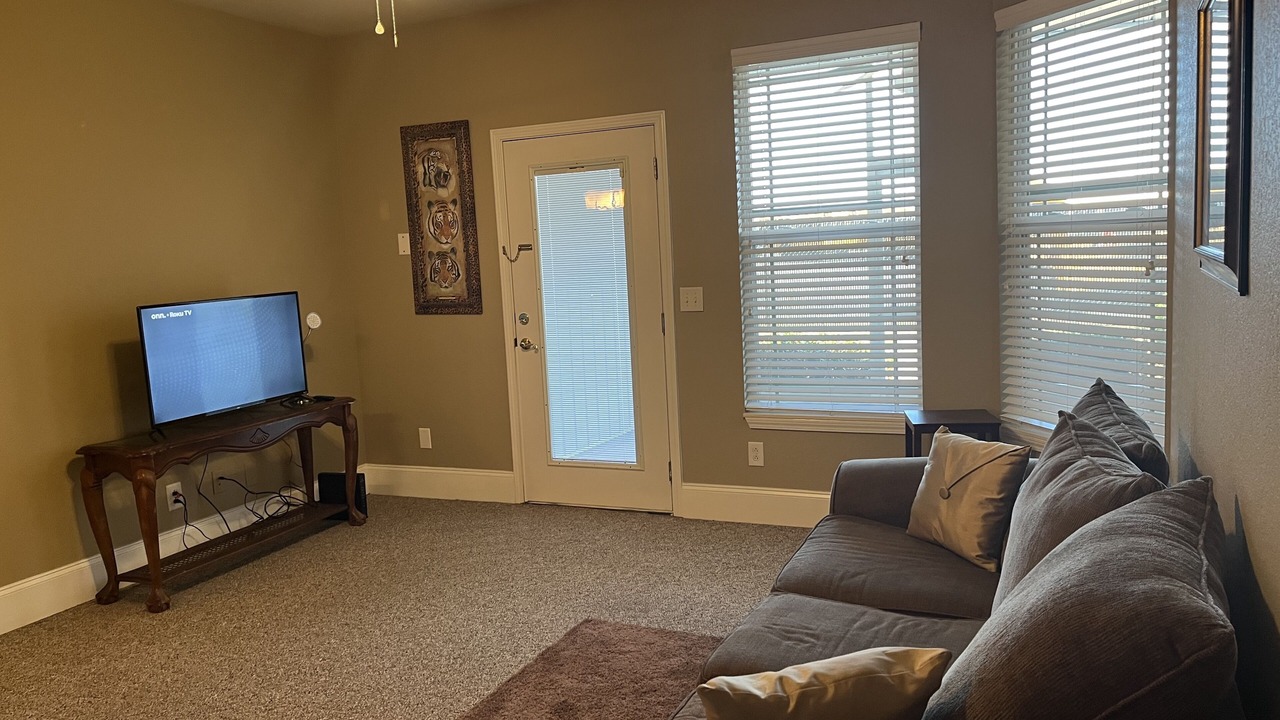Photo of Livingroom in Warner Robins