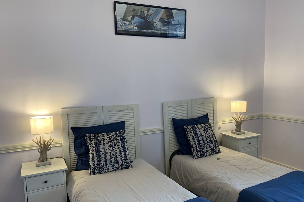 Photo of Bedroom in Crossac