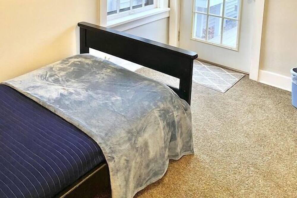 Photo of Bedroom in Berrien Springs