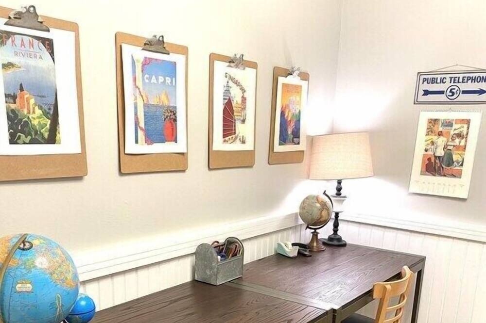 Photo of Bedroom in Berrien Springs