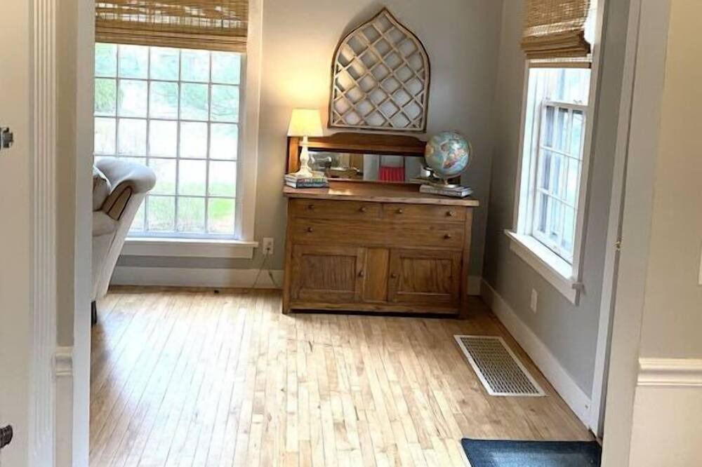 Photo of Bedroom in Berrien Springs