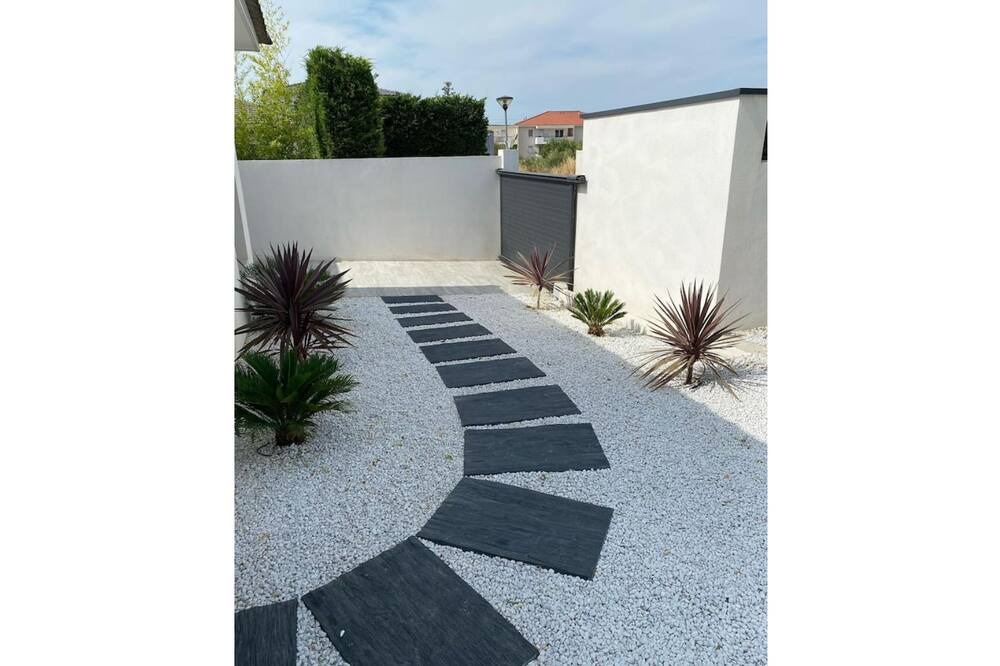 Photo of Others in Chateauneuf-les-Martigues