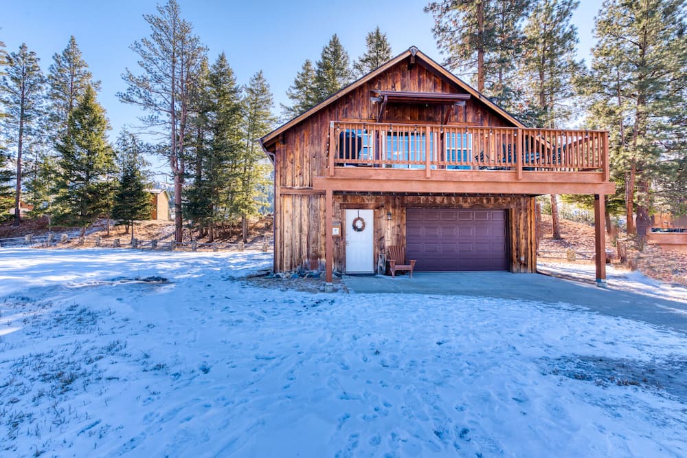 Photo of Outdoor in Conner