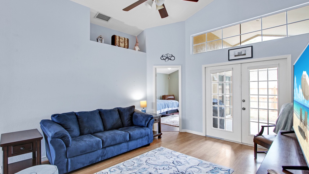 Photo of Livingroom in Fruitville