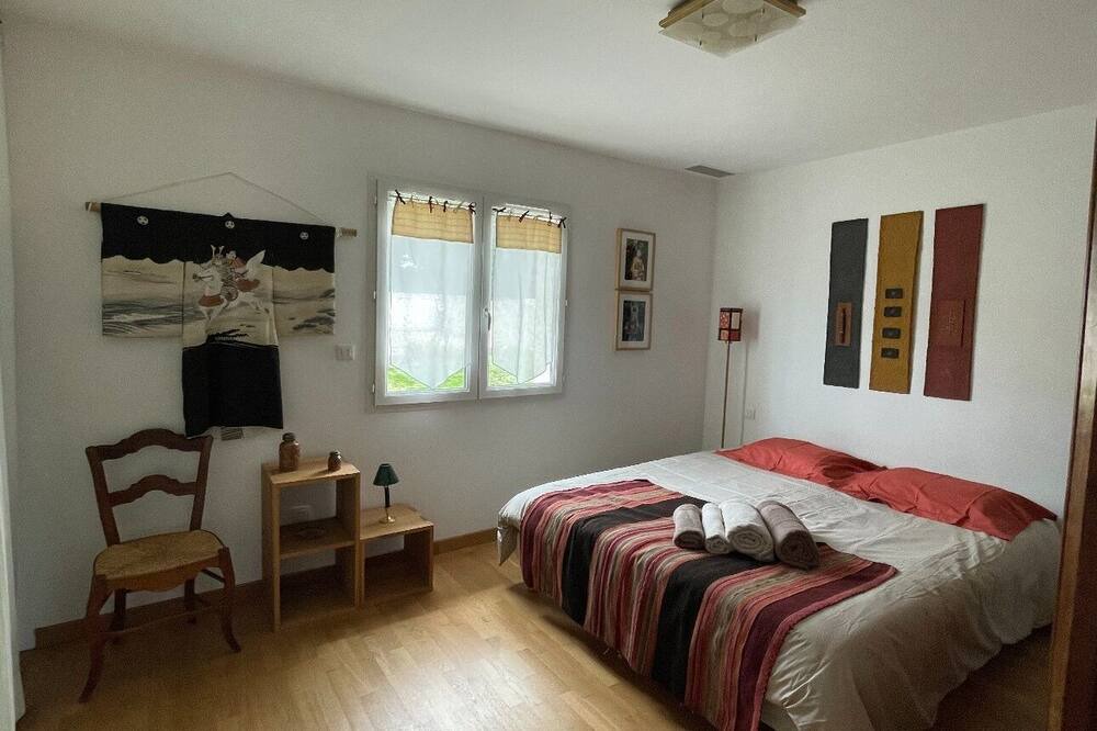 Photo of Bedroom in Villemoustaussou