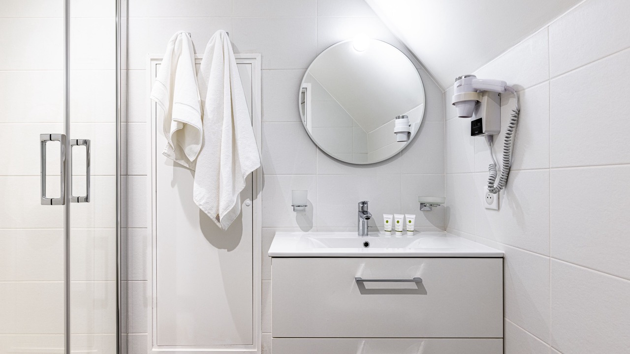 Photo of Bathroom in Centre Sud