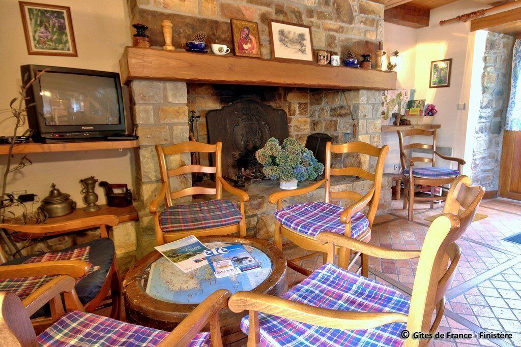 Photo of Others in Dineault