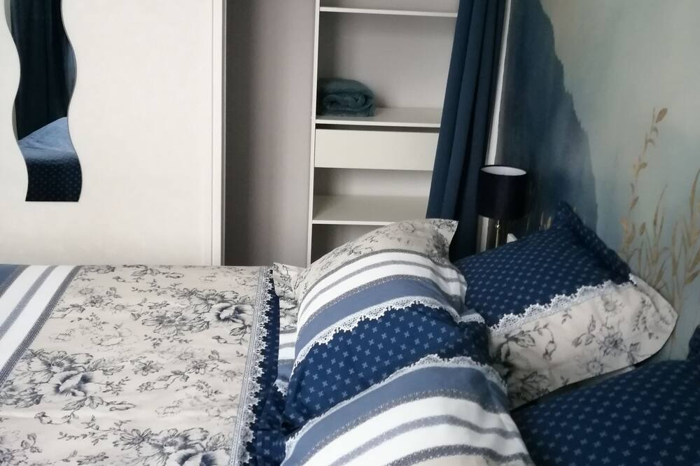 Photo of Bedroom in Montlucon