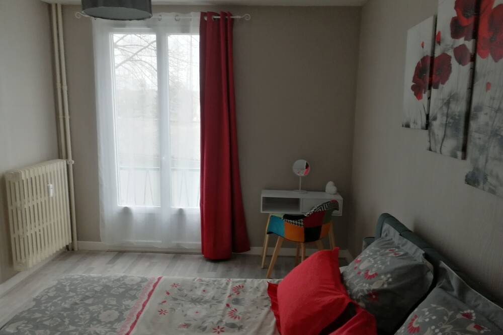 Photo of Bedroom in Montlucon