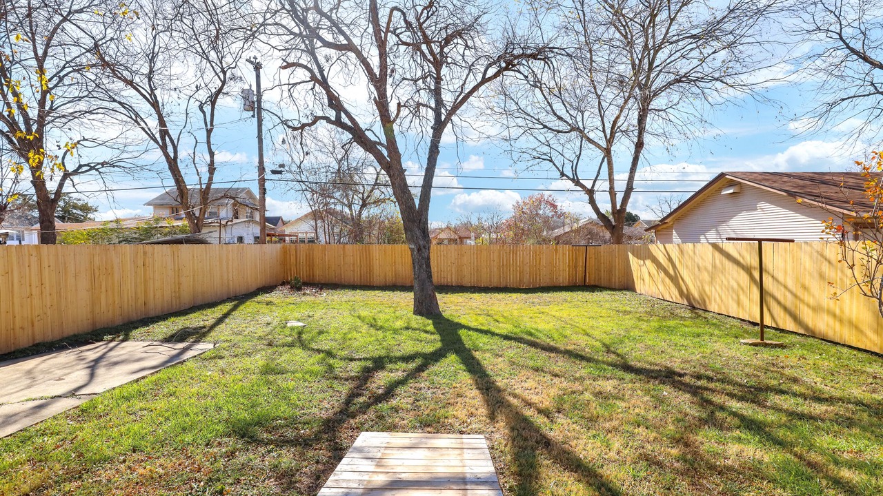 Photo of Outdoor in Highland Park