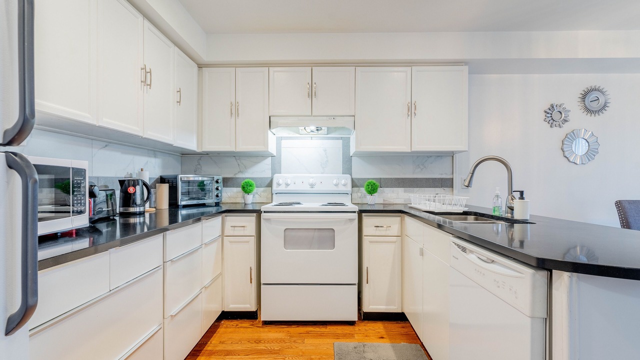 Photo of Kitchen in Barrie