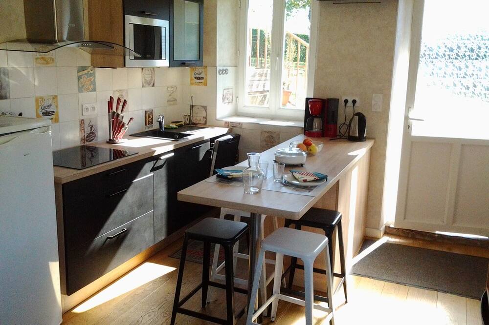 Photo of Kitchen in Livinhac-le-Haut