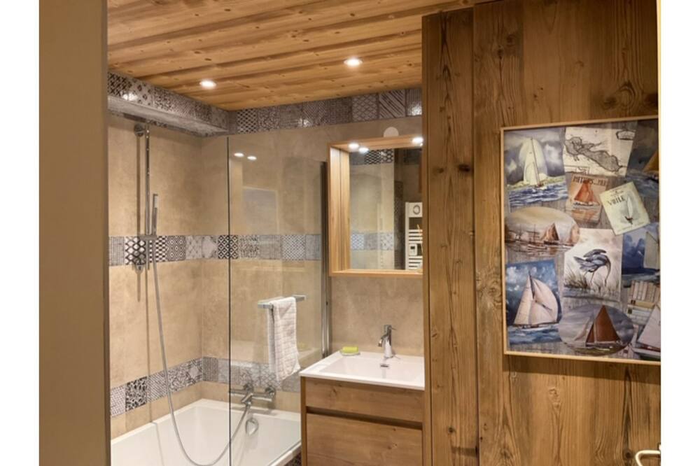 Photo of Bathroom in Mont-Saxonnex