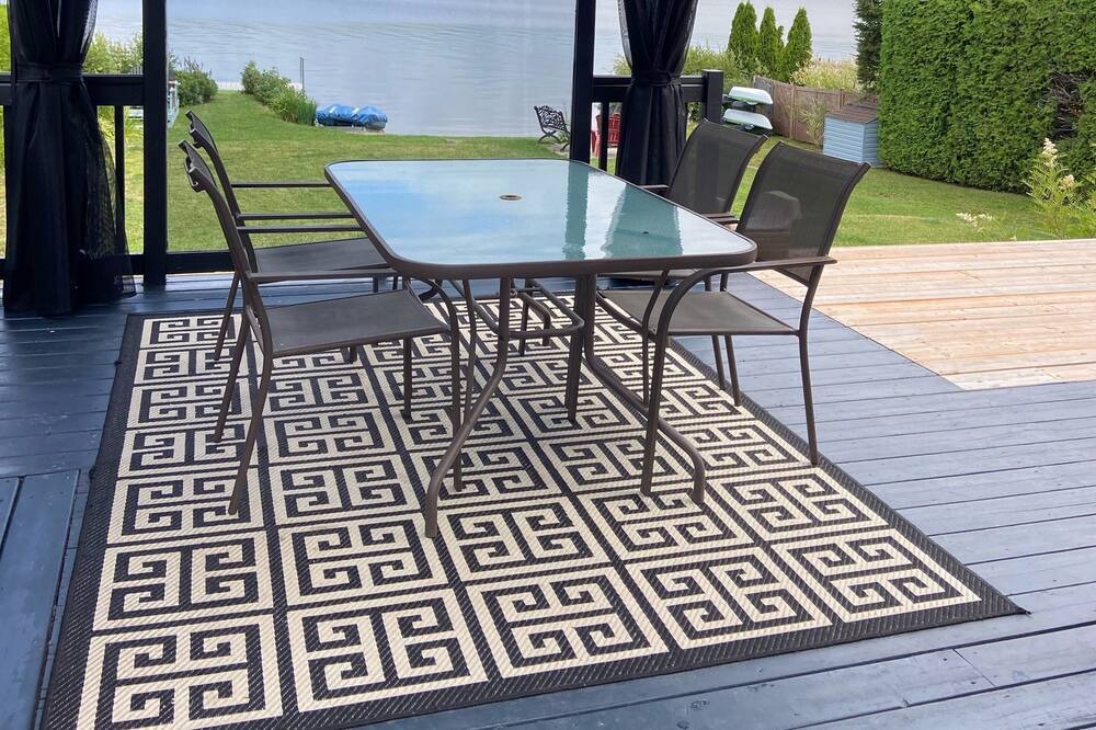 Photo of Patio Balcony in Riviere-du-Loup Regional County Municipality