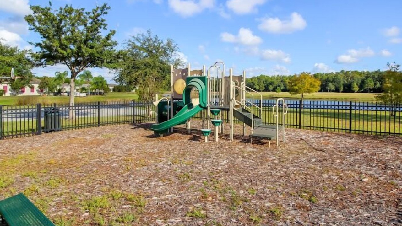 Photo of Outdoor in Trafalgar Village