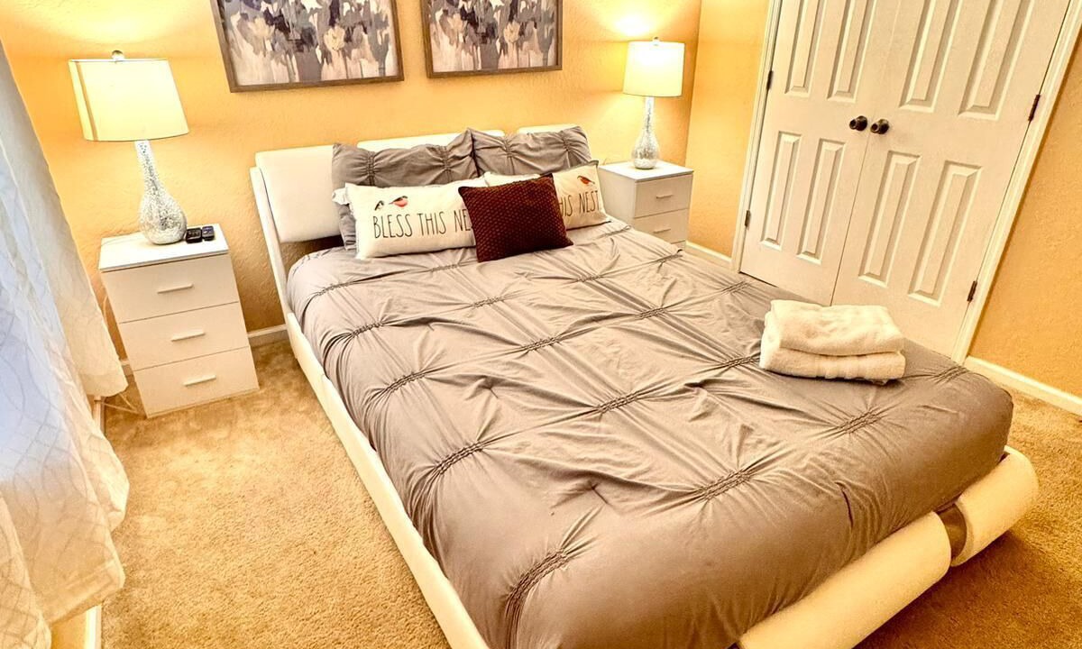 Photo of Bedroom in Trafalgar Village