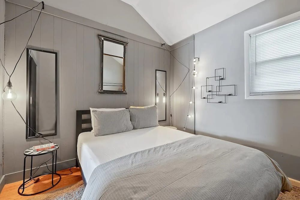 Photo of Others in Pocono Pines