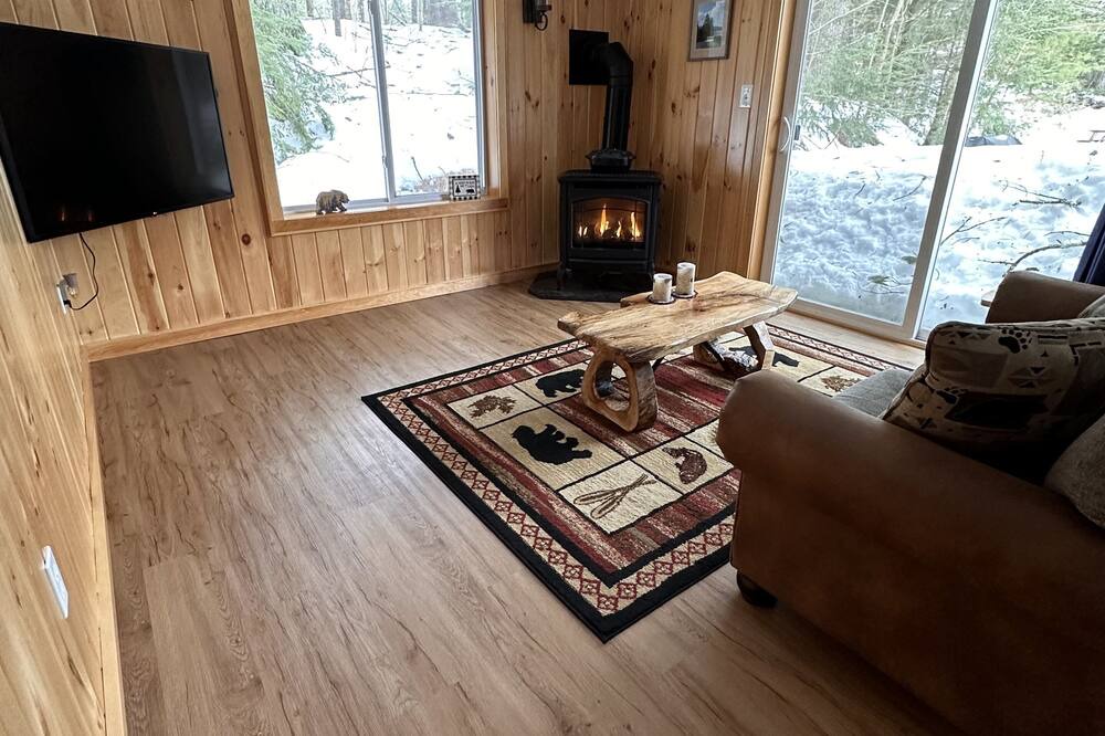 Photo of Livingroom in Warrensburg