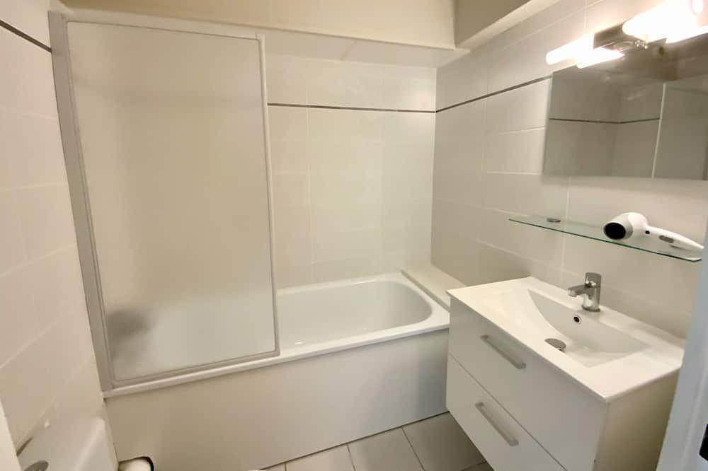 Photo of Others in Lemasson