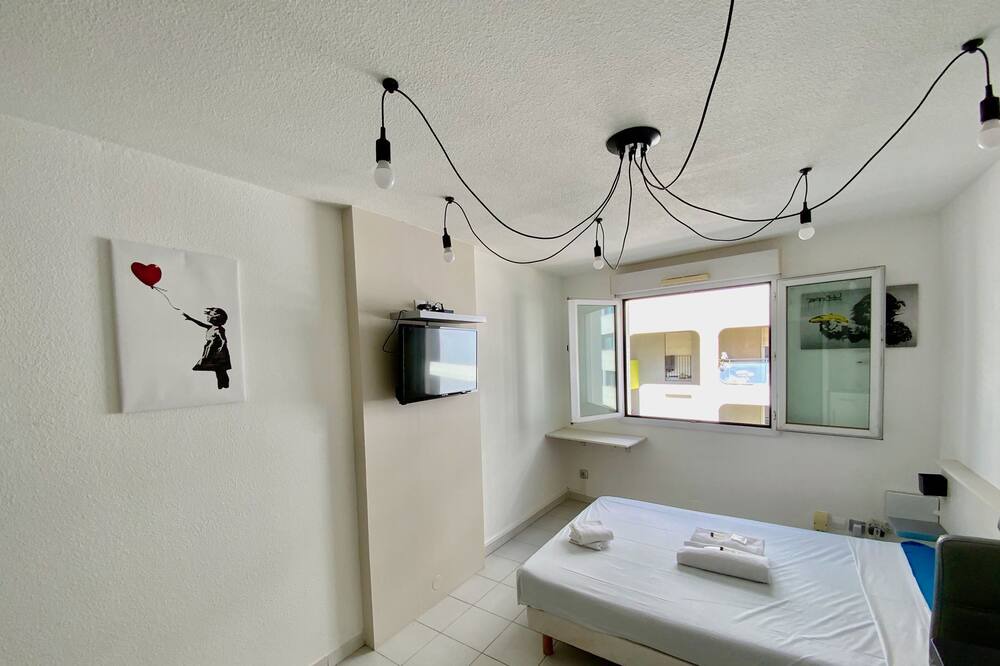 Photo of Bedroom in Lemasson