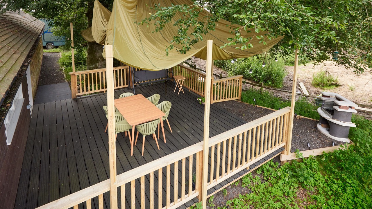 Photo of Patio Balcony in Balcombe