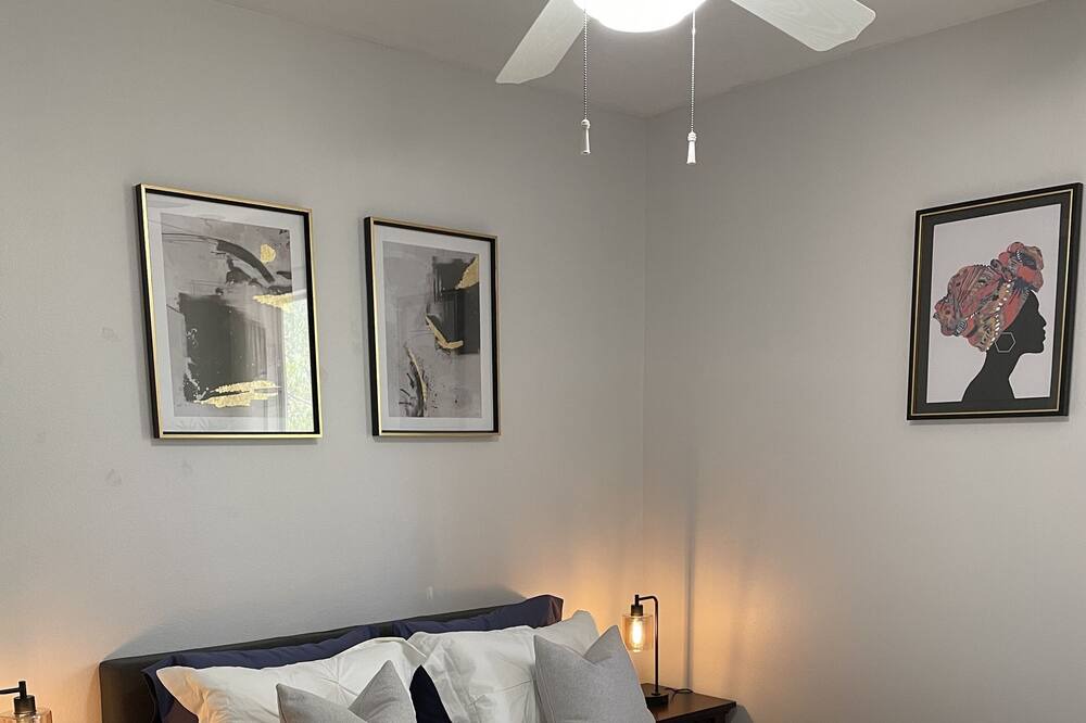 Photo of Bedroom in Casselberry
