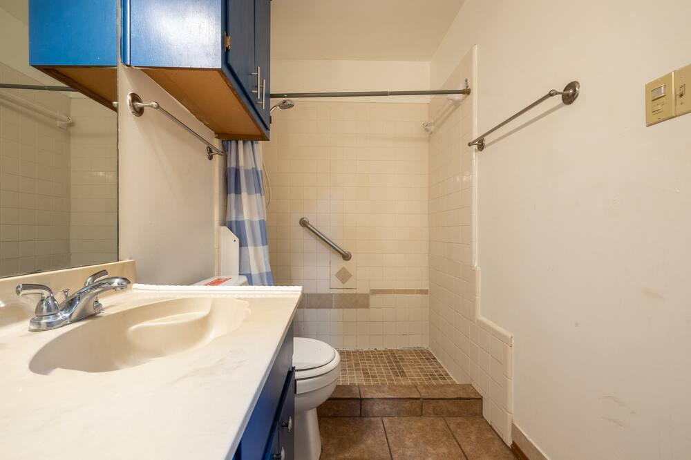 Photo of Bathroom in Round Rock