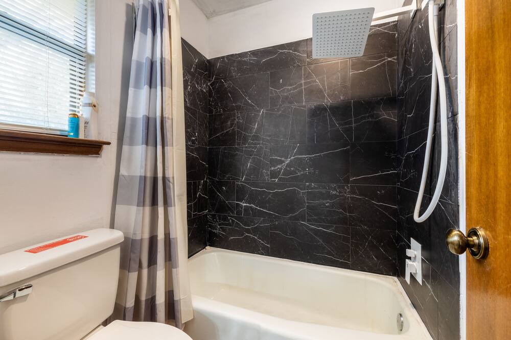 Photo of Bathroom in Round Rock