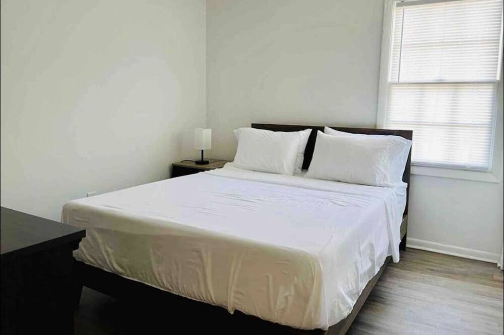 Photo of Bedroom in Eden